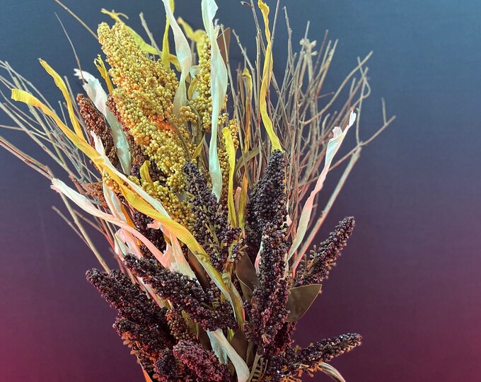 Kettle Petals, a beautiful mixture of Autumn grasses