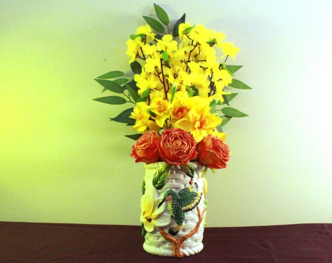 Vibrant Rose, Daffodil & Cherry Blossom Arrangement in Hummingbird Ceramic Vase – Perfect Gift or Home Accent