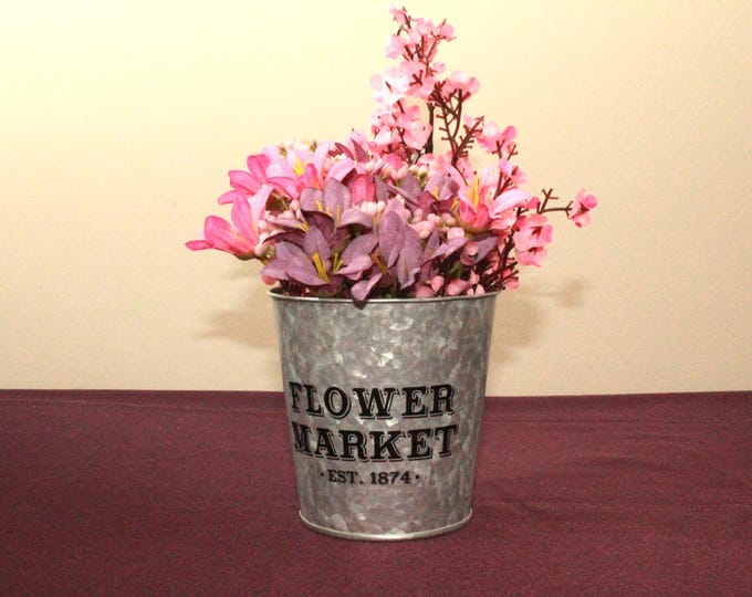 Rustic Lilies and Baby’s Breath in Farmhouse Pail – Charming Centerpiece for Home or Gift