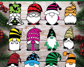 Pode incluir: Doze ornamentos de gnomo diferentes com chapéus e barbas de várias cores. Os gnomos usam todos padrões diferentes em seus chapéus, incluindo corações, listras e bolinhas. Os gnomos estão todos sorrindo e têm uma expressão amigável.