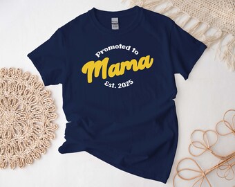 Nuova maglietta per mamma, maglietta personalizzata promossa a mamma, nome e anno personalizzati