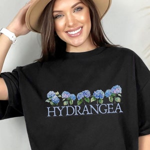Hydrangea Cotton tee, Gardening gift, Florist tee, Flower Garden tee, Hobby shirt, Plus size tee, Comfort Colors shirt,
