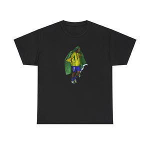 Ronaldinho Football Graphic T-shirt | Retro Brazil Football Tee | Retro Brasil Football Tee | World Cup 2002 Champions | Gift Idea