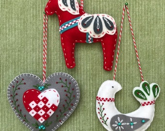 PDF Pattern Three Scandinavian Felt Ornaments  Dala Horse Bird Woven Heart