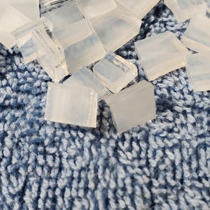 1/4&quot; Wispy White & Clear Stained Glass Mosaic Tile 100 PC