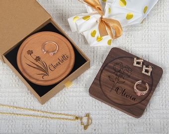 Custom Engraved Wooden Ring Dish, Personalized Jewelry Holder in Gift Box, Ideal Gift for Weddings, Anniversaries & Birthdays