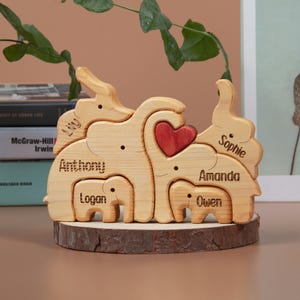 Rompecabezas familiar de elefantes de madera grabado a medida, figuras de animales personalizadas para 2 a 6 personas en caja de regalo, ideal para aniversarios y decoración del hogar