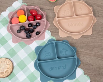 Assiette personnalisée en silicone pour enfants avec base à ventouse, assiette de repas de sevrage personnalisée gravée et antidérapante pour bébés