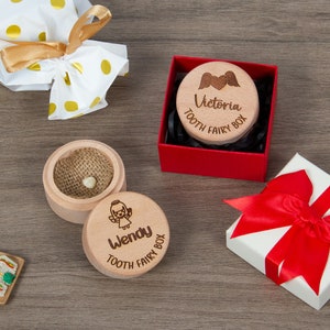 Caja de hada de los dientes grabada personalizada en caja de regalo, soporte de madera personalizado para dientes de leche, regalo ideal para niños, nuevos padres y baby showers