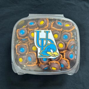 College Colored Chocolate Caramel Pretzel Bites