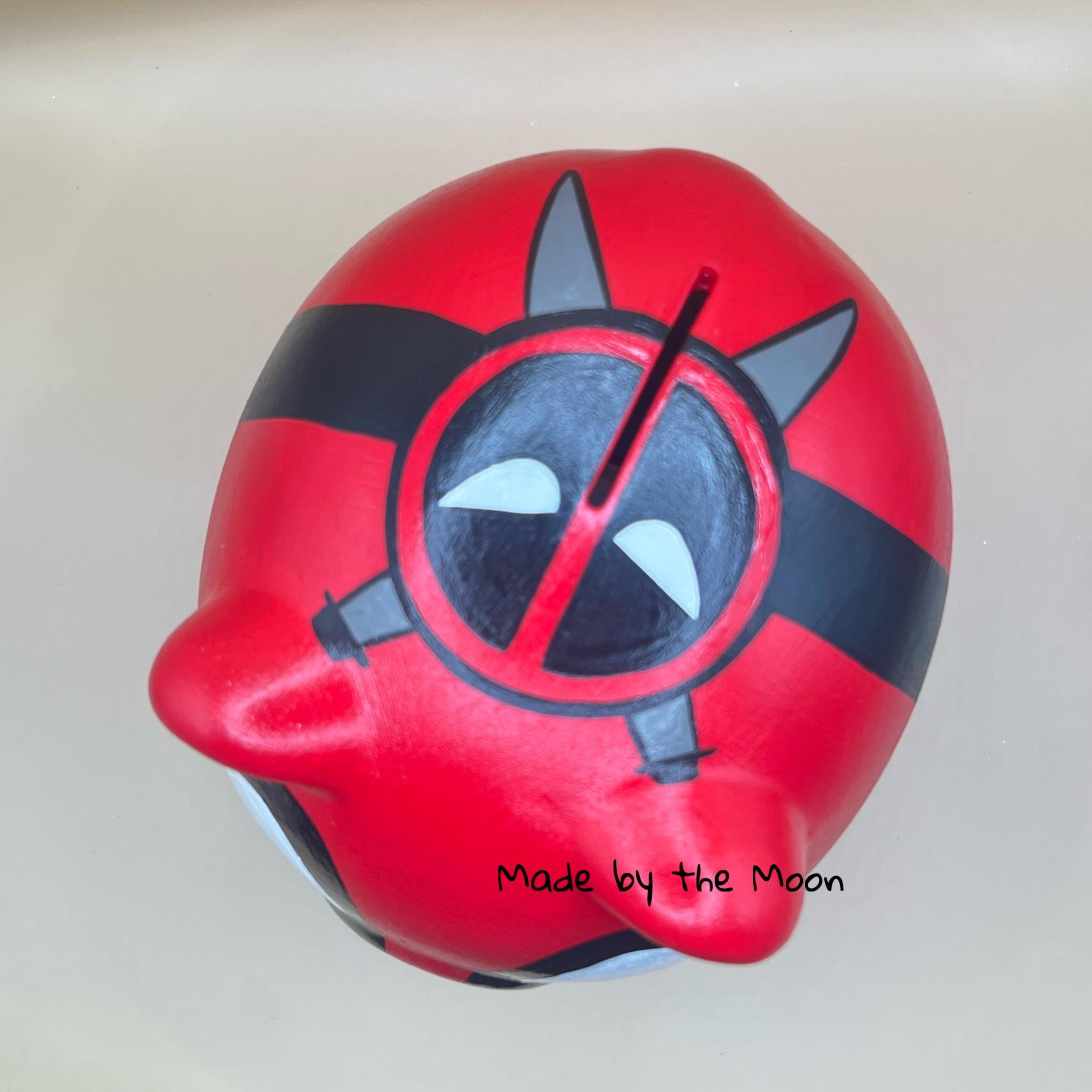 デッドプールの貯金箱 - Etsy 日本