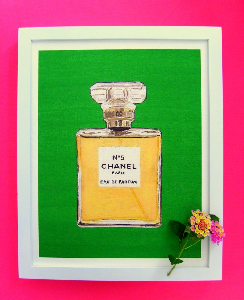 CHANEL No 5 Print in 8 colors | Etsy