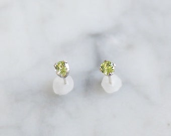 3mm peridot studs.  light green gemstone earrings. tiny gem stud. gold or silver