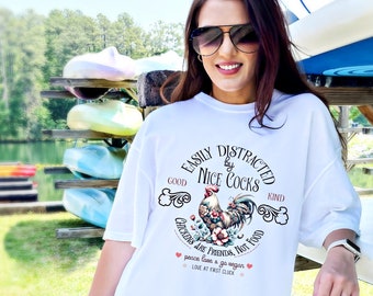 Łatwo rozproszony przez ładne penisy wegański T-shirt {Unisex} | Komfortowe kolory | Zabawny T-shirt | Humor Tee | Ekologiczny | Cheeky Tee