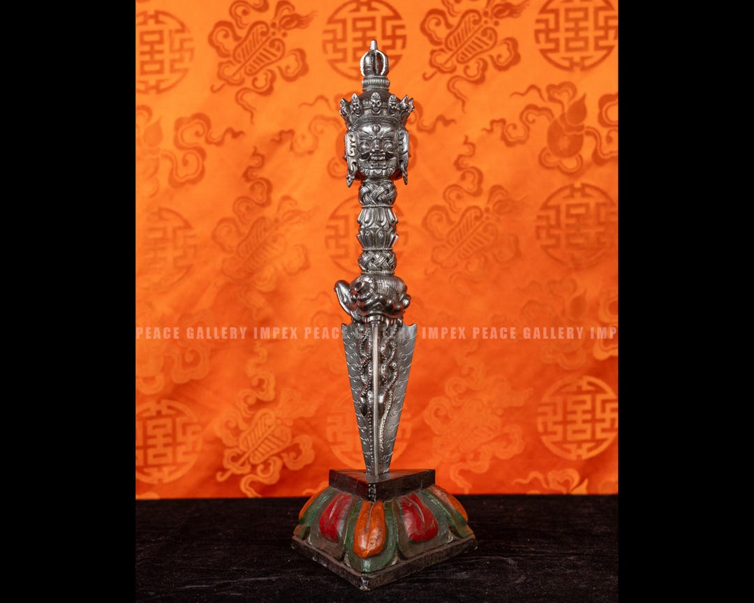 Vajra Phurba Ritual Dagger: the Magic Nail of Protection - Tibetan ...