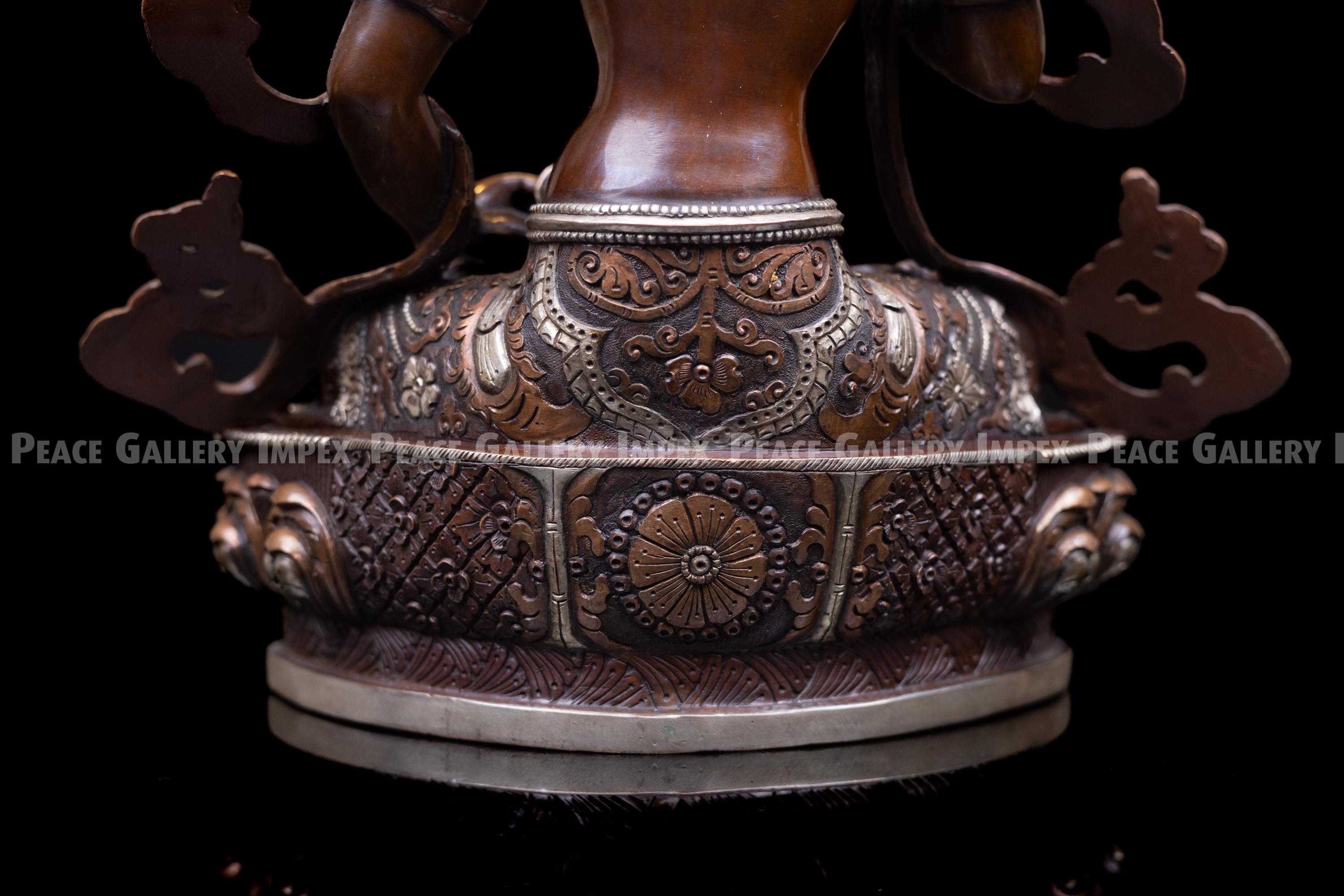 チベット仏教 金剛薩埵 仏教美術 古銅製 仏像 チベット仏教 金剛薩埵 仏教美術 古銅製 仏像 銅製の金剛薩埵像：