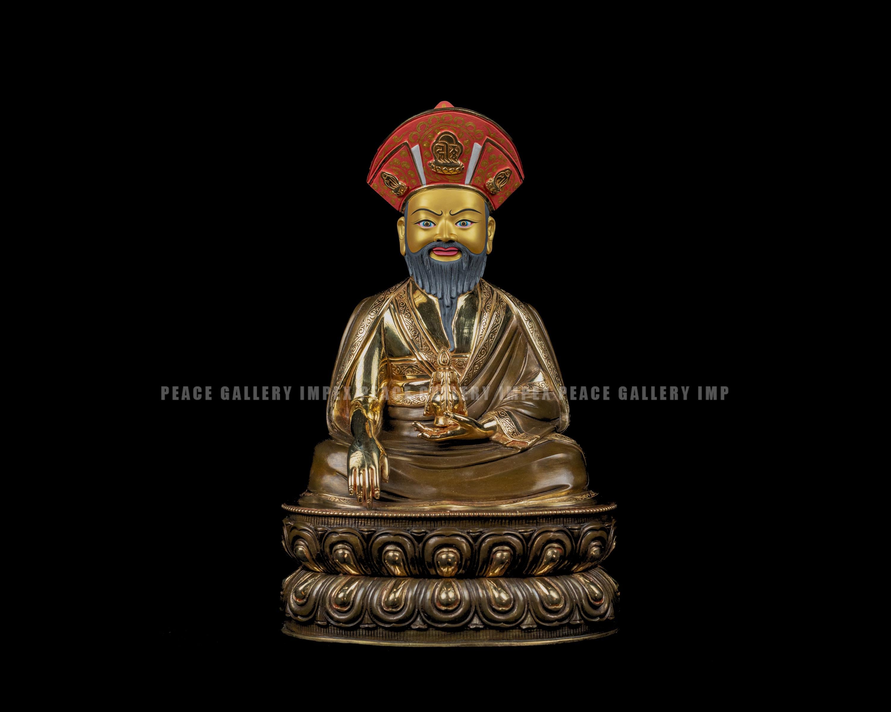 Zhabdrung Ngawang Namgyal Statue: the Unifier of Bhutan - Drukpa