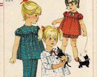 1960s Little Girls Top Tunic Bloomers Panties Pants Simplicity 6858 Vintage Sewing Pattern Size 4 Breast 23