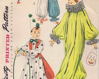 1950s Childs Clown Costume Simplicity 4072 or 4864 Vintage 1950s Childs Clown Costume Simplicity 4072 or 4864 Vintage