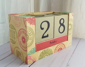 Perpetual Wooden Block Calendar - Sewing Machine Thread Labels - Great for Crafty Folks - Sewist - Seamstress - Craft Studio