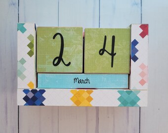 Handmade Perpetual Wooden Block Calendar - Quilting Quilt Squares, Sewing Studio Nook Decor - Day Desk Calendar