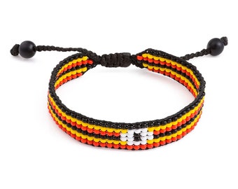 Handgemaakte armband met vlag van Oeganda: boho touwarmband met kralen