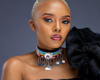 Handgemaakte choker met Maasai-kralen: Afrikaanse tribale ketting