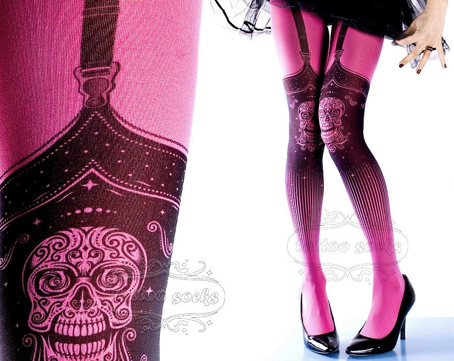 Skull Line Thigh Highs