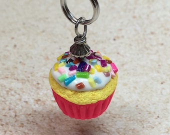 Miniature Cupcake Charm from Sweetful Crafts