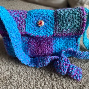 Blue Raspberry Moss Stitch handbag