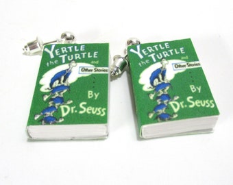 Pendientes de libro en miniatura Yertle la tortuga Dr Seuss