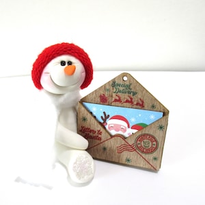 Muñeco de nieve Una carta a Papá Noel, adorno de muñeco de nieve de arcilla polimérica
