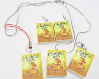 Pendientes o collar con dije de libro en miniatura de Charlottes Web