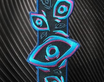 Eyes Embroidered Tag Keychain