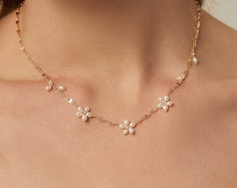 Tiny Pearl Flower Necklace,Gold Charm Necklace,Summer Choker,Floral Bracelet,Dainty Bridal Necklace,Wedding Necklace,Pearl Jewelry Set