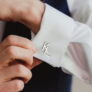 Presentes personalizados para padrinhos, proposta para padrinhos, abotoaduras personalizadas para padrinhos, abotoaduras iniciais, abotoaduras com nome, abotoaduras de casamento, presente para padrinho