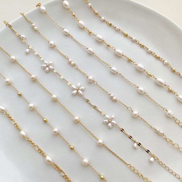 Dainty Natural Freshwater Pearl Bracelet,Pearl Beaded Bracelet,Flower Pearl Bracelet,Bridal Bracelet,Minimalist Bracelet,Bridesmaid Gifts