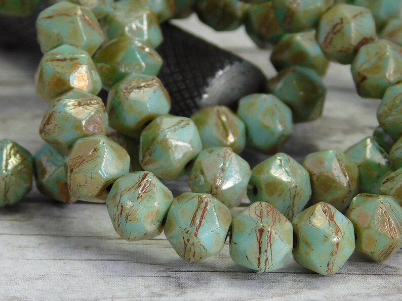 4707 Antique Cut Beads English Cut Beads 8mm Beads Picasso Beads 20pcs Turquoise Picasso Round Beads Czech Glass Beads