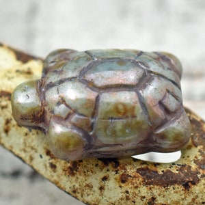 Turtle Beads - Czech Glass Beads - Picasso Beads - Tortoise Beads - 19x14mm - 4pcs - (B676)