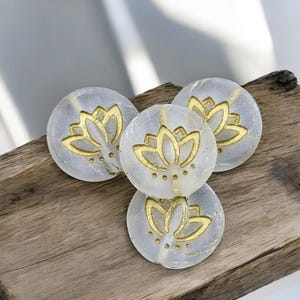 Lotus Flower Beads - Czech Glass Beads - Lotus Beads - Floral Beads - Picasso Beads - 14mm - 12pcs - (B437)