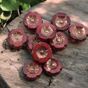 Czech Glass Beads - Flower Beads -  Hibiscus Beads - Hawaiian Flower Beads - 12pcs - 12mm - (601)