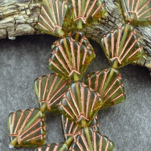 Czech Glass Beads - Diafan Beads - Deco Beads - Fan Beads - 17mm - 8pcs - (2113)