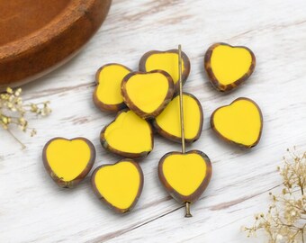 Heart Beads - Czech Glass Beads - Valentines Beads - Picasso Beads - 15mm - 6pcs - (2719)