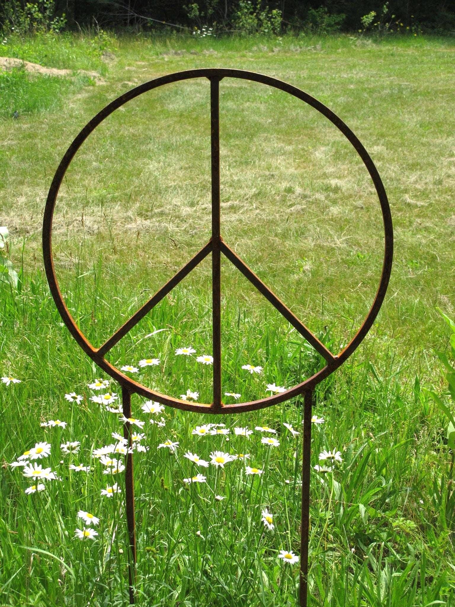 34 Inch Diameter Rusty Metal Peace Sign With Two 32 Inch Tall Legs - Etsy