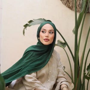 Mjuk bomulls hijab: Lätt och andningsbar vardagsbruk i12 Green