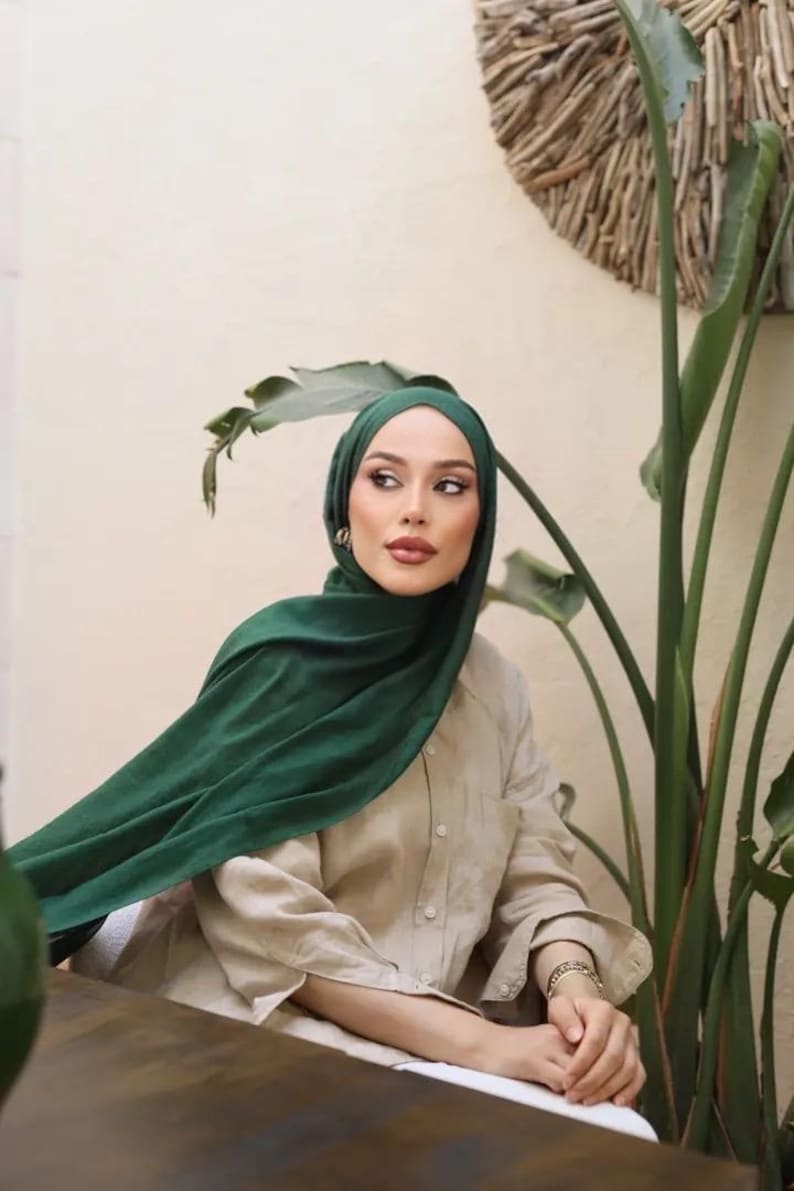 Mjuk bomulls hijab: Lätt och andningsbar vardagsbruk i12 Green