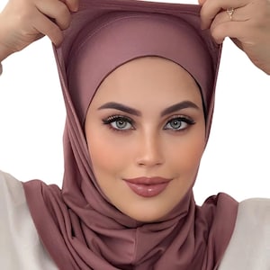 ameera hijab