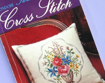 Floral Designs in Cross Stitch: Vintage Patterns, Ondori Japanese Craft Book