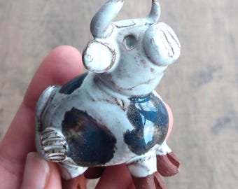 Vintage Pottery Cow Ornament: Handmade Glazed Ceramic Farmhouse Decor