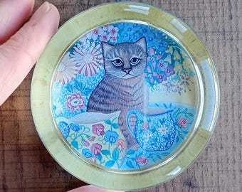 Vintage Glass Paperweight: Sharon Jervis Cat with Jugs and Flowers, 80s, 90s Home Decor